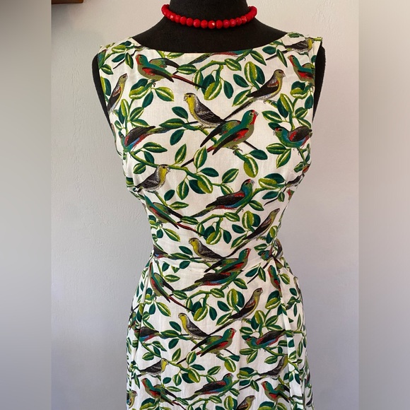 🦜 EMILY and FIN TROPICAL BIRD DRESS - Picture 7 of 10